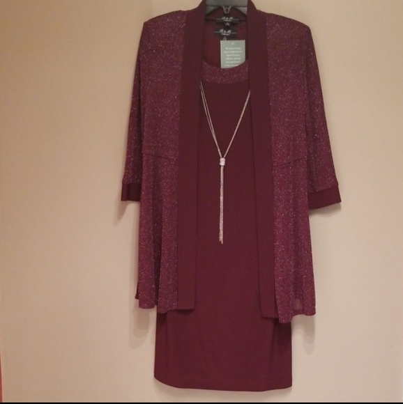 3 piece wine red dress - Picture 7 of 7